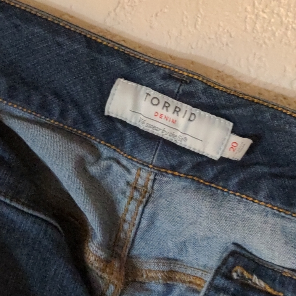 Torrid size 20 cropped jeggings